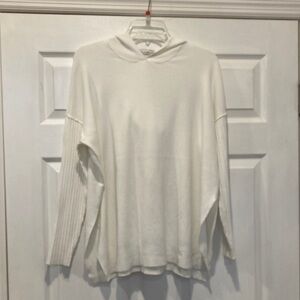 Zenana Outfitters Cream Hooded Sweater